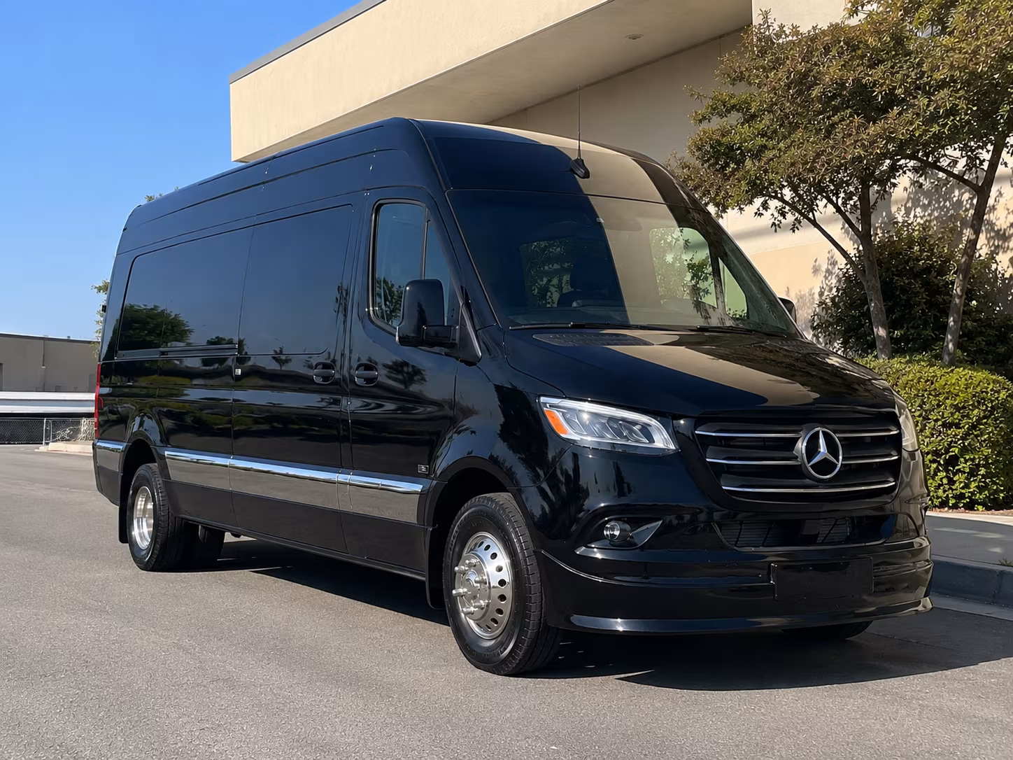 find the perfect transportation for your next private event 2